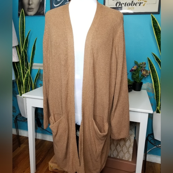 Old Navy Long Cardigan Camel - Picture 10 of 10